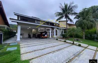 Imagem: A casa em condomínio possui 5 Dormitórios, 5 Banheiros, 5