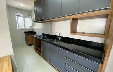 Imagem: O apartamento possui 2 Dormitórios, 2 Banheiros, 2 Vagas na