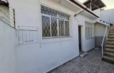 Imagem: A casa possui 1 Dormitório, 1 Banheiro, 40m² de Área e está