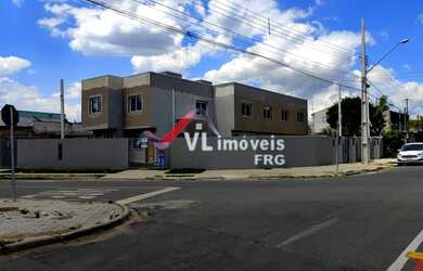 Imagem: A casa possui 2 Dormitórios, 1 Banheiro, 1 Vaga na garagem