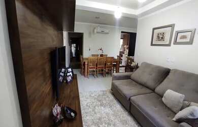 Imagem: O apartamento possui 2 Dormitórios, 2 Banheiros, 1 Vaga na