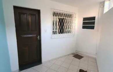 Imagem: A casa possui 2 Dormitórios, 1 Banheiro, 50m² de Área e