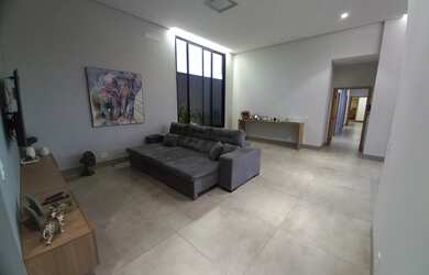 Imagem 2: Maravilhosa casa à venda no Condomínio Jardim Botânico, em Bady Bassit,...