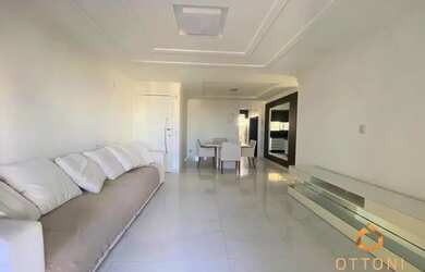 Imagem: O apartamento possui 3 Dormitórios, 3 Banheiros, 2 Vagas na