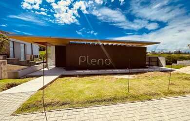 Imagem: A casa em condomínio possui 5 Dormitórios, 5 Banheiros, 4