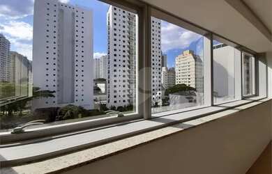 Imagem: O depósito possui 2 Vagas na garagem, 51m² de Área e está