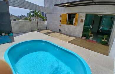 Imagem: O apartamento possui 2 Dormitórios, 2 Banheiros, 2 Vagas na