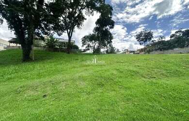 Imagem: O terreno possui 395m² de Área, Imóvel novo e está localizado