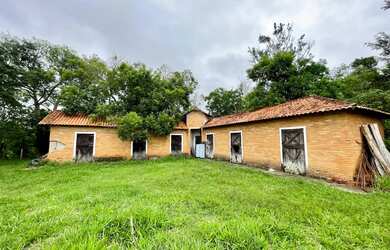 Imagem: A fazenda possui 45.000m² de Área e está localizado em São