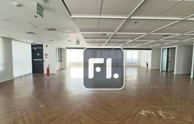 Imagem: O depósito possui 375m² de Área e está localizado em Vila