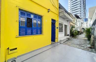 Imagem: A casa possui 2 Dormitórios, 2 Banheiros, 60m² de Área e