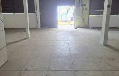 Imagem: O depósito possui 45m² de Área e está localizado em Guaratiba