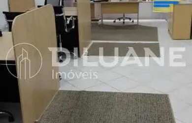 Imagem: O depósito possui 37m² de Área e está localizado em Centro