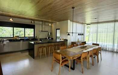 Imagem 11: Casa Duplex na Fazenda Marambaia, 380 m2, 4 suites - em Corrêas - Petrópolis...