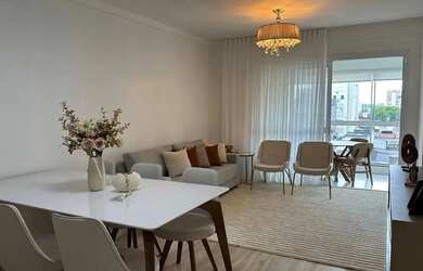 Imagem: O apartamento possui 3 Dormitórios, 2 Banheiros, 3 Vagas na