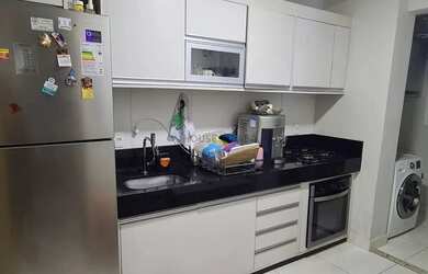 Imagem: O apartamento possui 3 Dormitórios, 2 Banheiros, 1 Vaga na