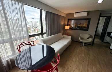 Imagem: O apartamento possui 1 Dormitório, 1 Banheiro, 1 Vaga na garagem