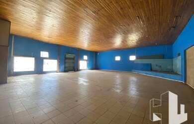 Imagem: O depósito possui 500m² de Área e está localizado em Vila