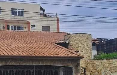 Imagem: A casa para alugar possui 3 Dormitórios, 4 Banheiros, 2 Vagas
