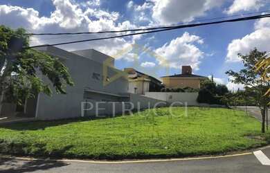 Imagem: O terreno possui 476m² de Área e está localizado em Jardim