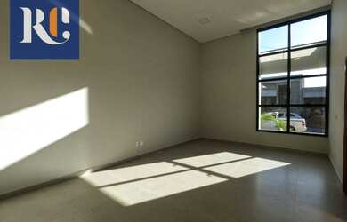 Imagem: A casa em condomínio possui 3 Dormitórios, 4 Banheiros, 4