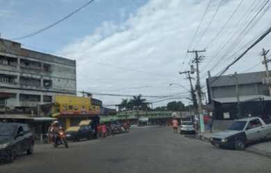 Imagem: A casa possui 1 Dormitório, 1 Banheiro, 360m² de Área e