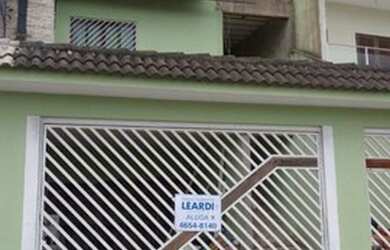 Imagem: A casa para alugar possui 3 Dormitórios, 3 Banheiros, 4 Vagas