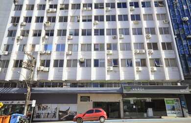 Imagem: O depósito possui 29m² de Área e está localizado em Centro