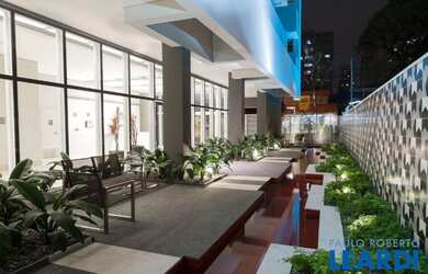 Imagem: O depósito possui 1 Vaga na garagem, 39m² de Área e está