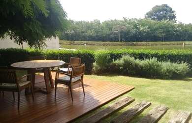 Imagem 1: Linda casa a venda no condominio Fazenda boa vista na vila do lago mobiliada