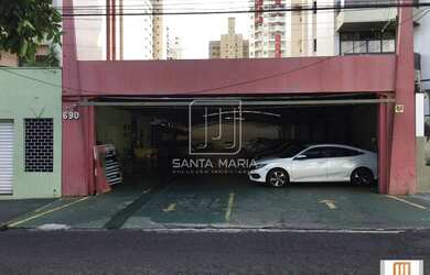 Imagem: O depósito possui 693m² de Área e está localizado em Centro