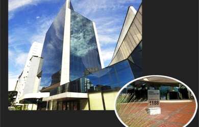 Imagem: O depósito possui 4 Vagas na garagem, 155m² de Área e está