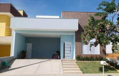 Imagem: A casa em condomínio possui 3 Dormitórios, 5 Banheiros, 4