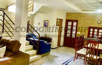 Imagem: A casa em condomínio possui 3 Dormitórios, 4 Banheiros, 4