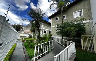 Imagem: A casa em condomínio possui 3 Dormitórios, 3 Banheiros, 2