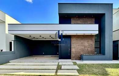 Imagem: A casa em condomínio possui 3 Dormitórios, 3 Banheiros, 2