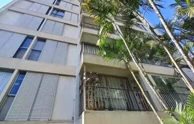 Imagem: O apartamento possui 2 Dormitórios, 2 Banheiros, 80m² de Área