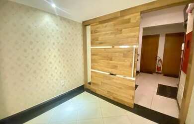 Imagem: O apartamento possui 3 Dormitórios, 2 Banheiros, 2 Vagas na