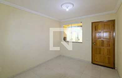 Imagem: A casa em condomínio possui 2 Dormitórios, 2 Banheiros, 1