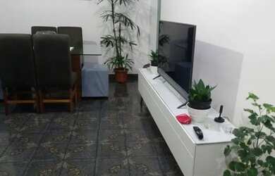 Imagem: A casa possui 2 Dormitórios, 2 Banheiros e está localizado