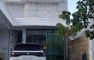 Imagem: A casa em condomínio possui 3 Dormitórios, 2 Banheiros, 2