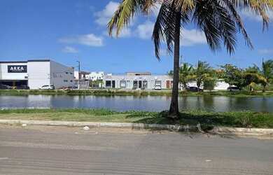 Imagem: A casa possui 3 Dormitórios, 2 Banheiros, 3 Vagas na garagem
