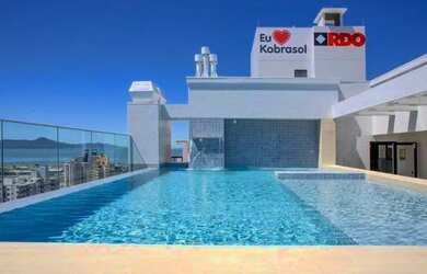 Imagem: O apartamento possui 3 Dormitórios, 3 Banheiros, 2 Vagas na