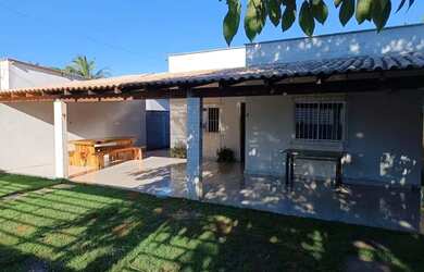 Imagem 1: Casa de praia Casa com 3 dormitórios