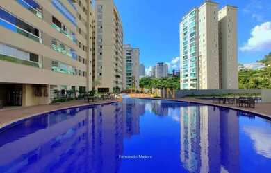 Imagem: O apartamento possui 4 Dormitórios, 3 Banheiros, 3 Vagas na