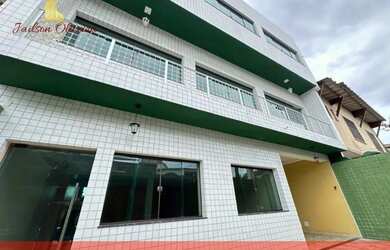 Imagem: A casa possui 4 Dormitórios, 4 Banheiros, 3 Vagas na garagem