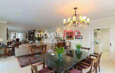 Imagem: O apartamento na cobertura possui 4 Dormitórios, 5 Banheiros