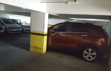 Imagem 8: Loja com mezanino no Centro de Florianópolis