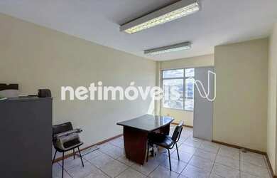 Imagem: O depósito possui 70m² de Área e está localizado em Barro