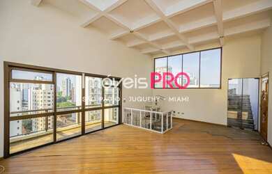 Imagem: O apartamento na cobertura possui 4 Dormitórios, 4 Banheiros